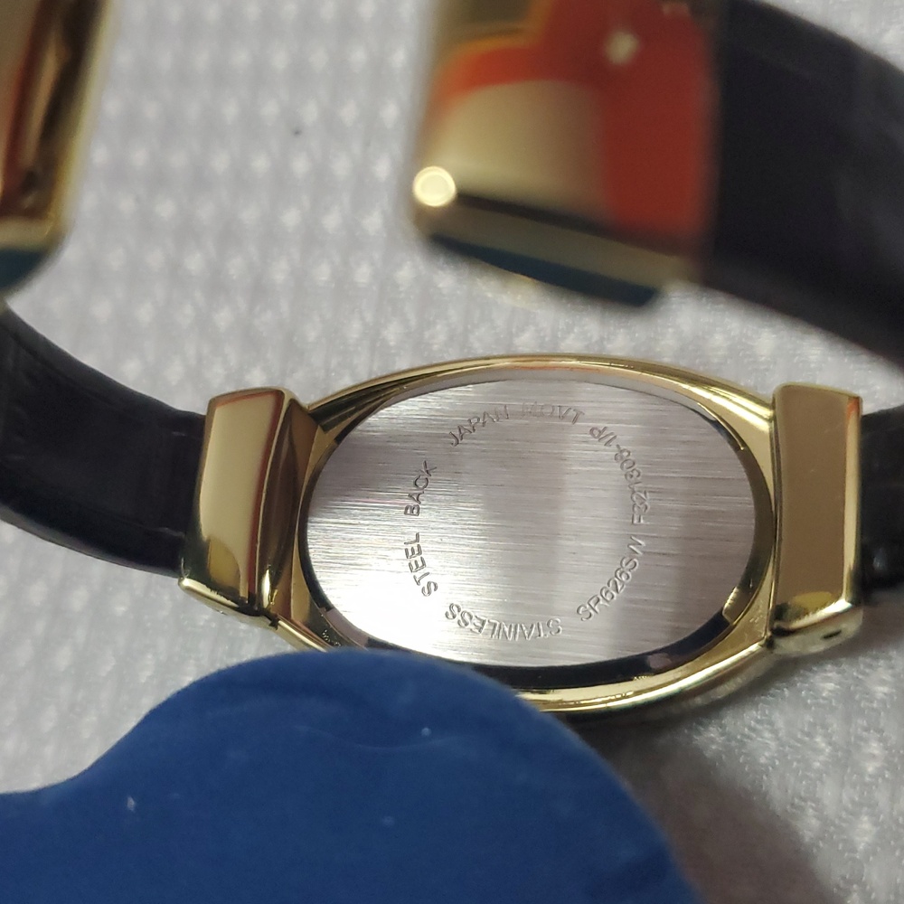 2008 Avon Rhinestone Quartz Watch - Picture 4 of 6